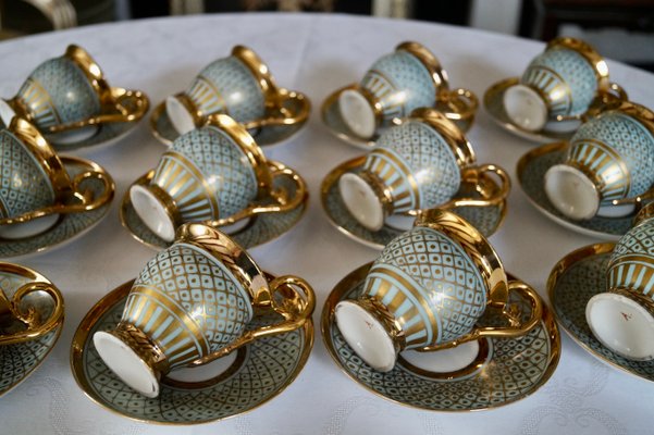 Antique Queen Marie Antoinette Coffee and Tea Service from Rue Thiroux Paris Porcelain, France, 1825, Set of 16-DVX-2025949