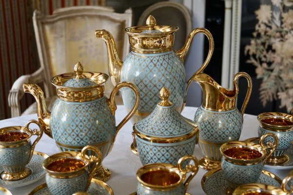 Antique Queen Marie Antoinette Coffee and Tea Service from Rue Thiroux Paris Porcelain, France, 1825, Set of 16-DVX-2025949