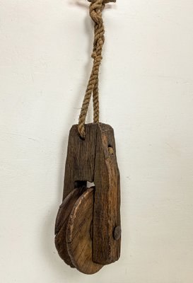 Antique Rustic Weathered Wooden Pulley with Rope, 1890s-WZZ-1819436