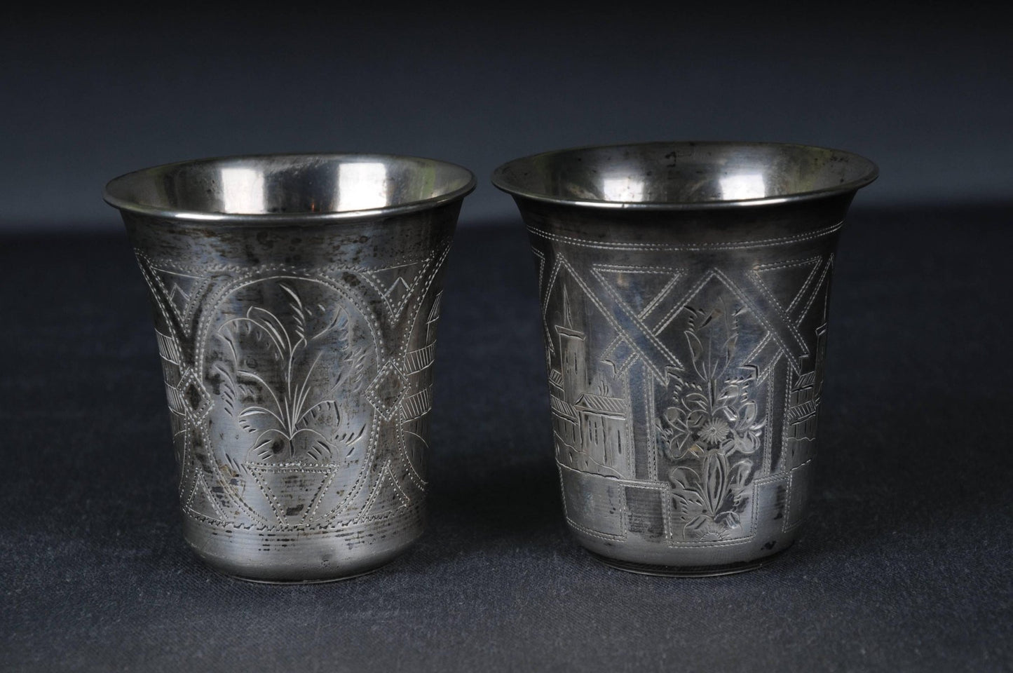 Antique Silver Mugs in Silver, Set of 2