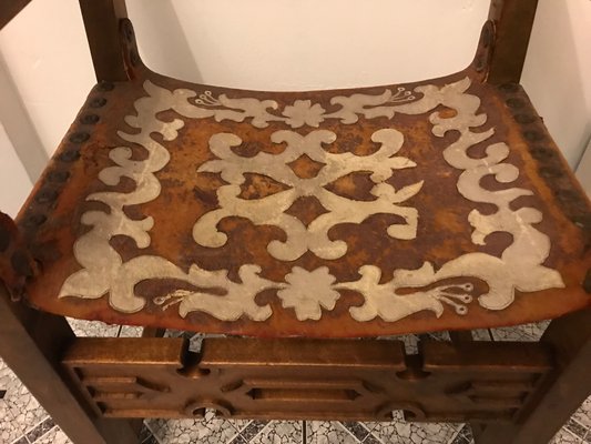 Antique Spanish Throne in Walnut and Skin, 1600s-WQQ-1447168