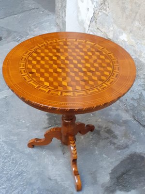 Antique Table in Walnut, 1840s-AKA-1815446