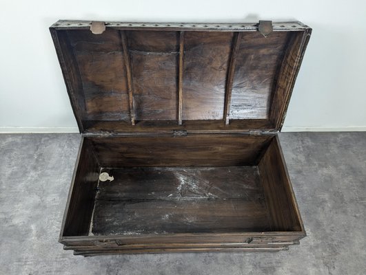 Antique Travel Trunk-HLV-2033097