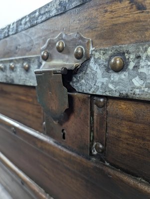 Antique Travel Trunk-HLV-2033097