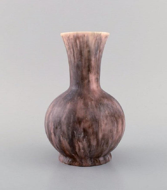 Antique Vase in Glazed Ceramic with Pink Undertones from Zsolnay, 1910s