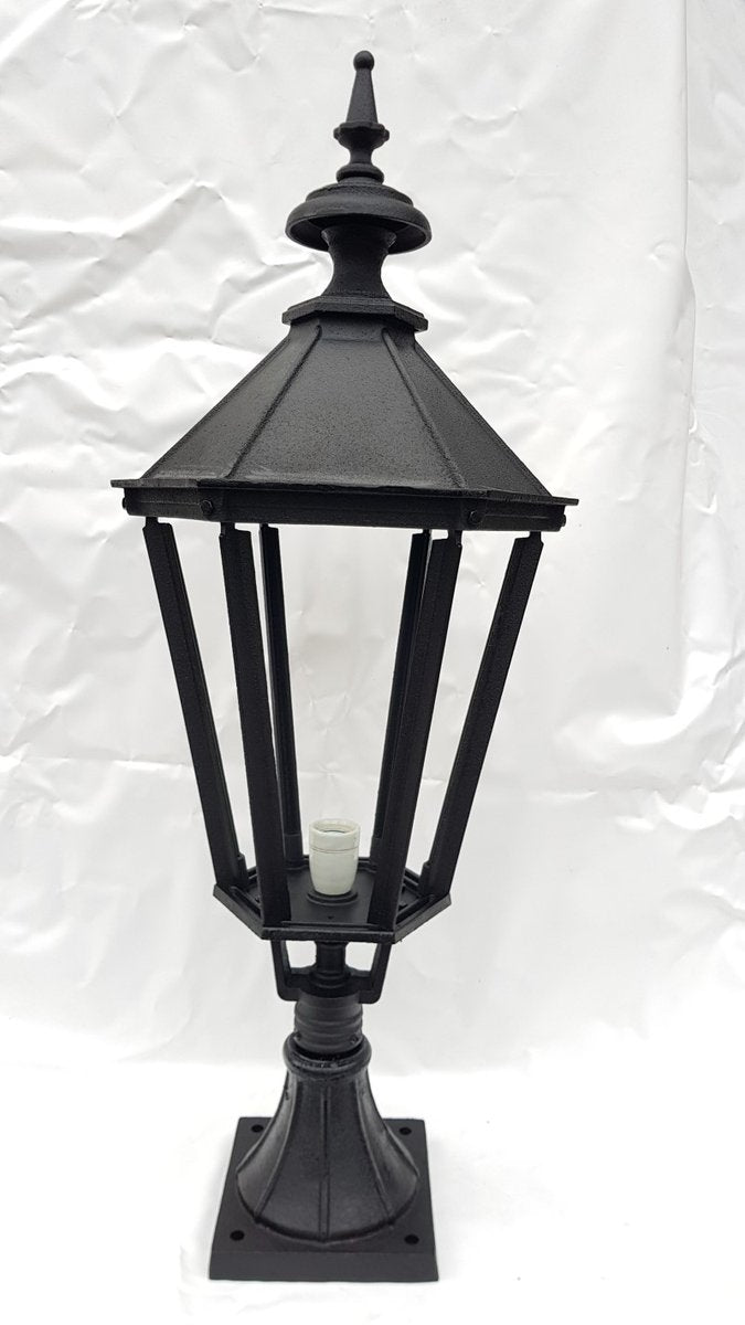 Antique Victorian Cast Iron Pillar Lamp Lantern on Base Outdoor Lamp