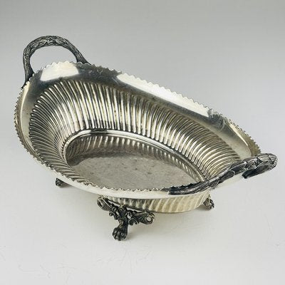 Antique Victorian Silver Plated Bread Basket by Walker & Hall, 1890s-WQC-2021455