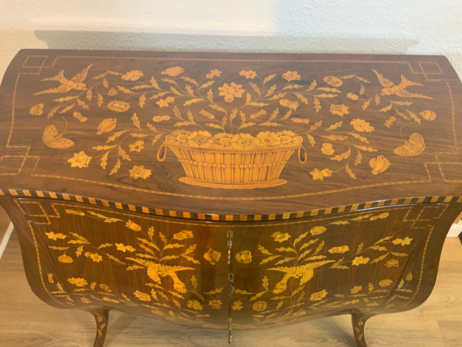 Antique Walnut Chest of Drawers, 1910