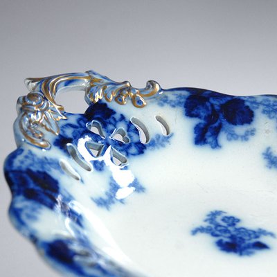 Antique White & Blue Centerpiece, 19th Century-GIW-988009