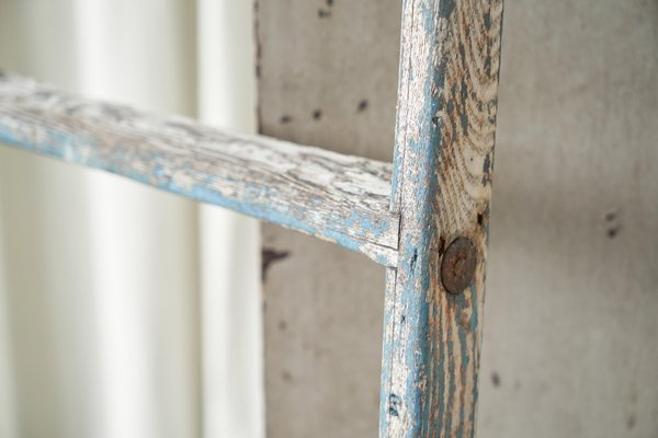 Antique Wooden Ladder in Weathered Paint, 1930s-FEW-2024203