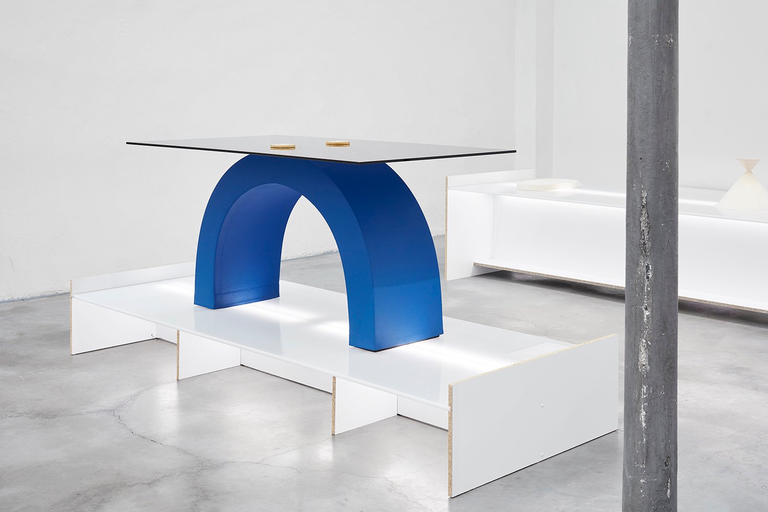 Antithesis Table by Studio Onno Adriaanse 

<img src="https://www.pamono.eu/skin/frontend/lamono/redesign/images/logo/individual/4.svg" class="exceptional-headline-image" /> 
The Exceptional