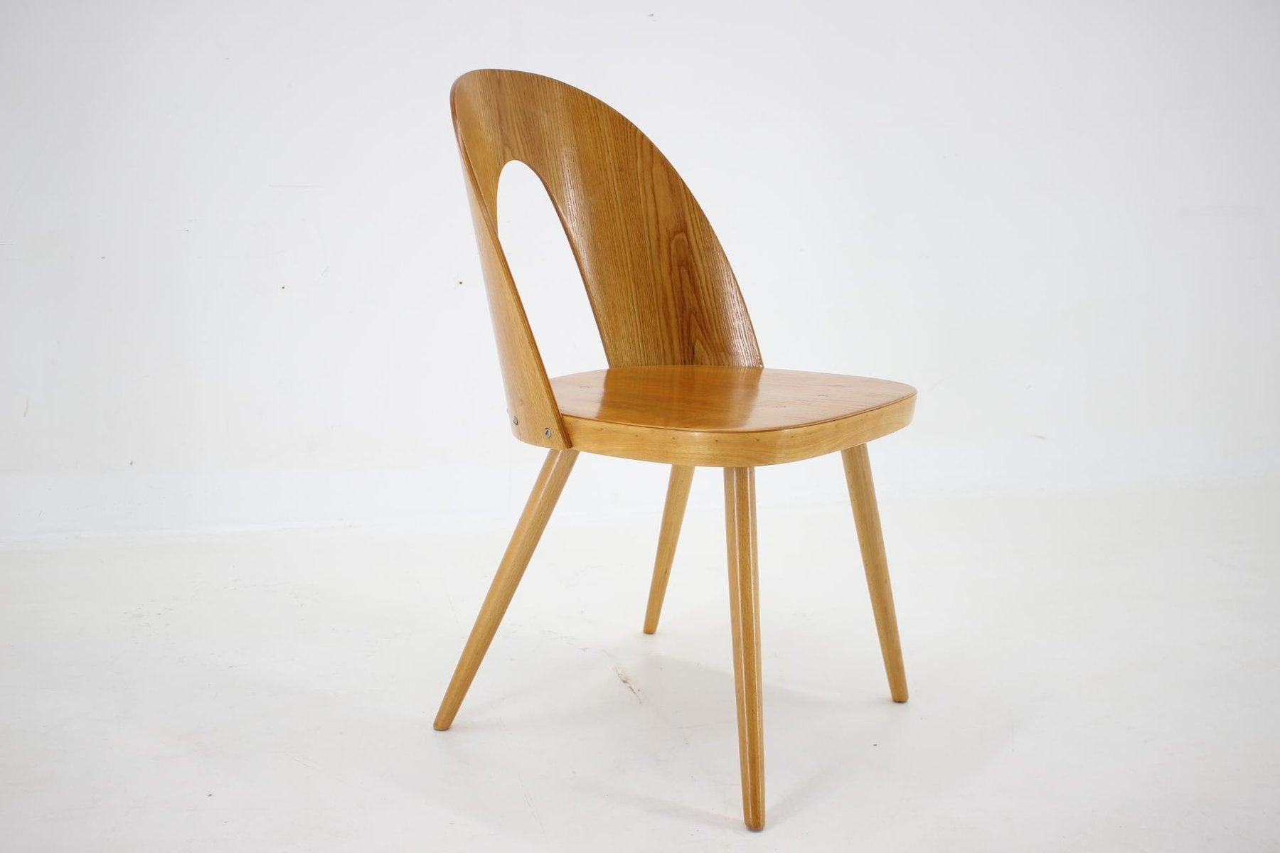 Antoni Suman Chair in Walnut, Czechoslovakia, 1960s