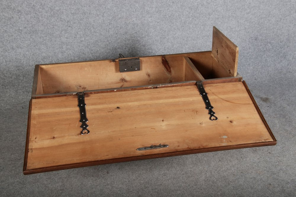 Antqiue Baroque Chest in Walnut, 1750