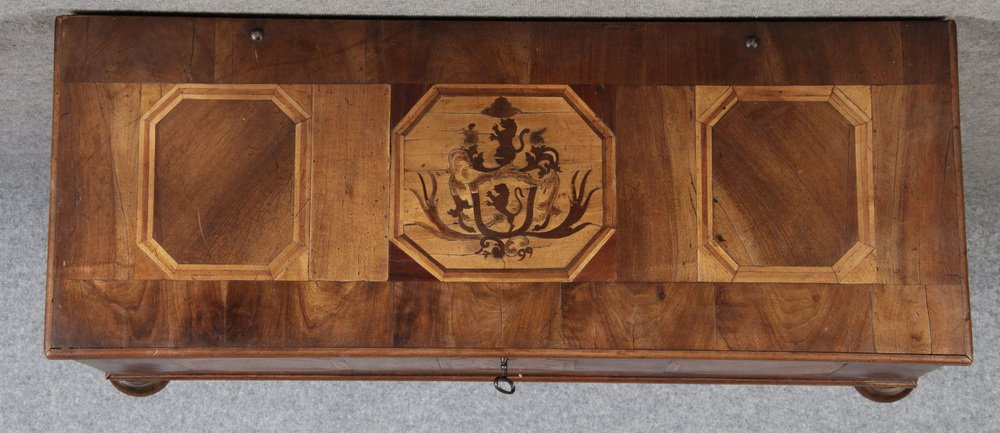 Antqiue Baroque Chest in Walnut, 1750