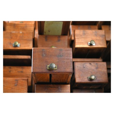 Apothecary Dresser, 1940s-NQ-571237