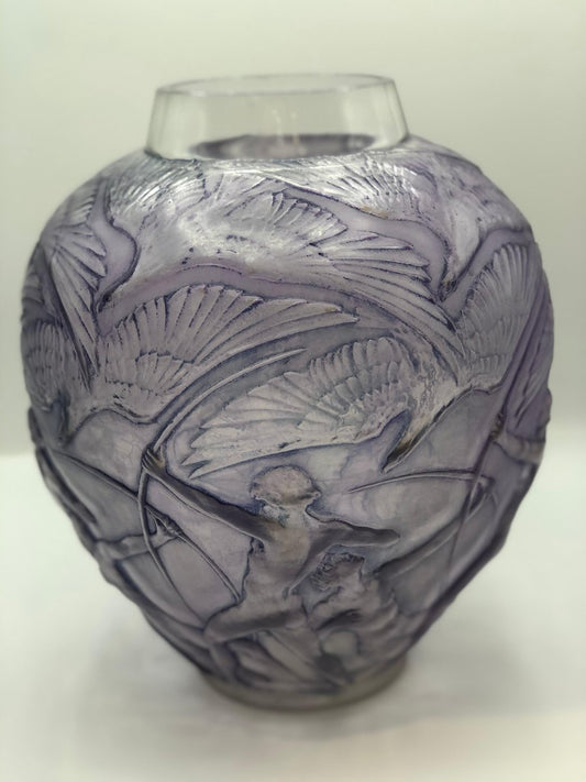 Archer Vase