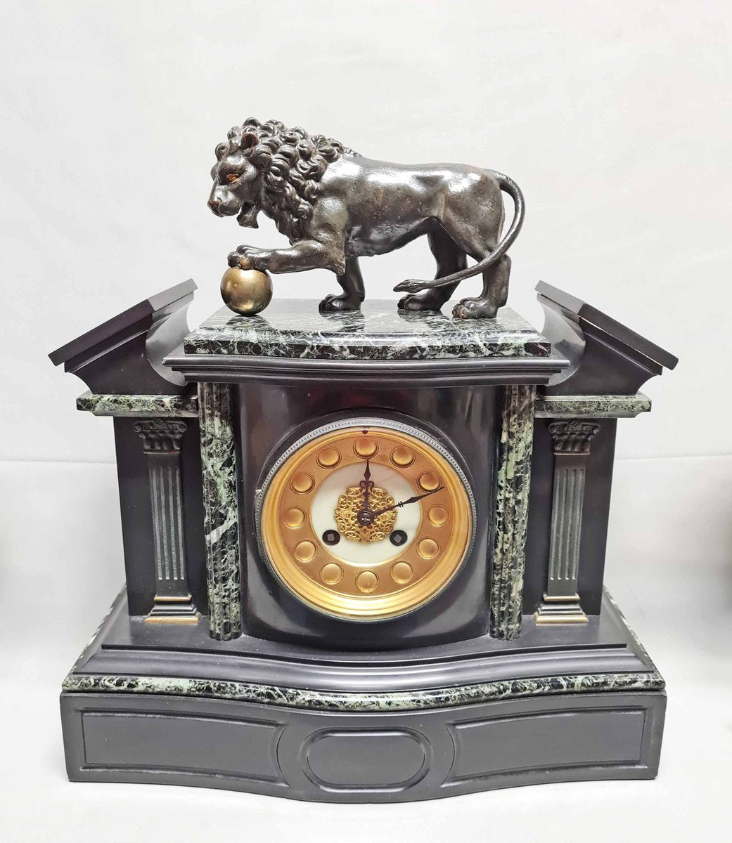 Architectural Clock Depicting Medici Lion & Cassolettes in Bronze, Set of 3