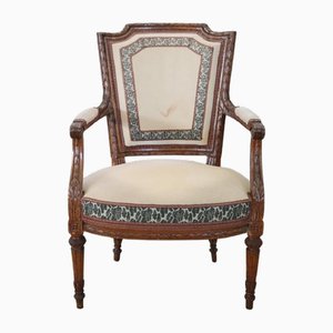 Armchair in Carved Walnut, 18th Century-DCO-1757177