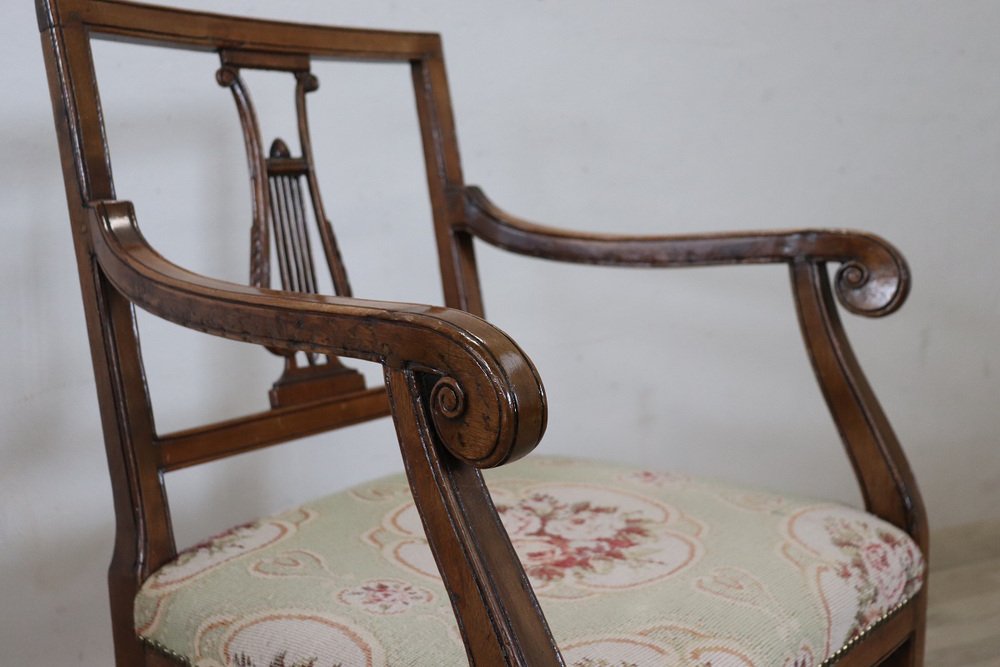 Armchair in Walnut, Mid-18th Century