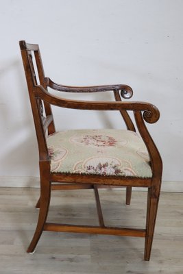 Armchair in Walnut, Mid-18th Century-DCO-1756940