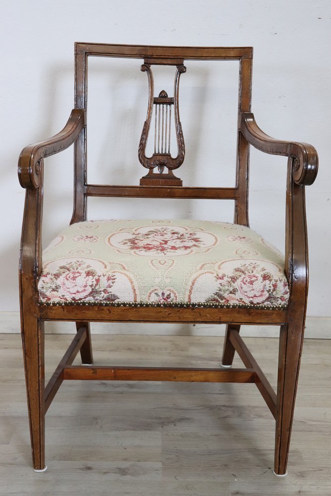 Armchair in Walnut, Mid-18th Century