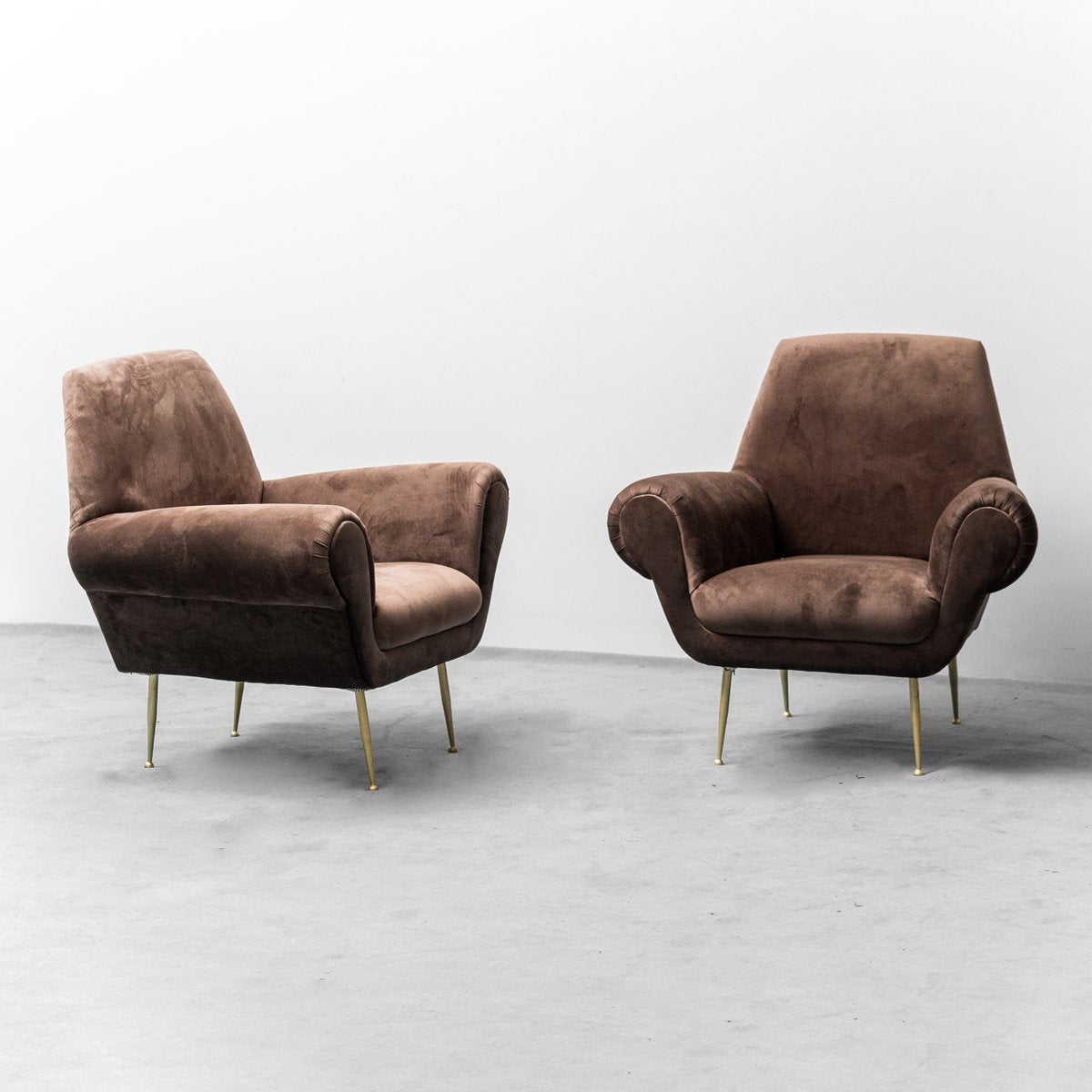 Armchairs attributed to Gigi Radice for Minotti, 1950s, Set of 2-ZLY-1975847