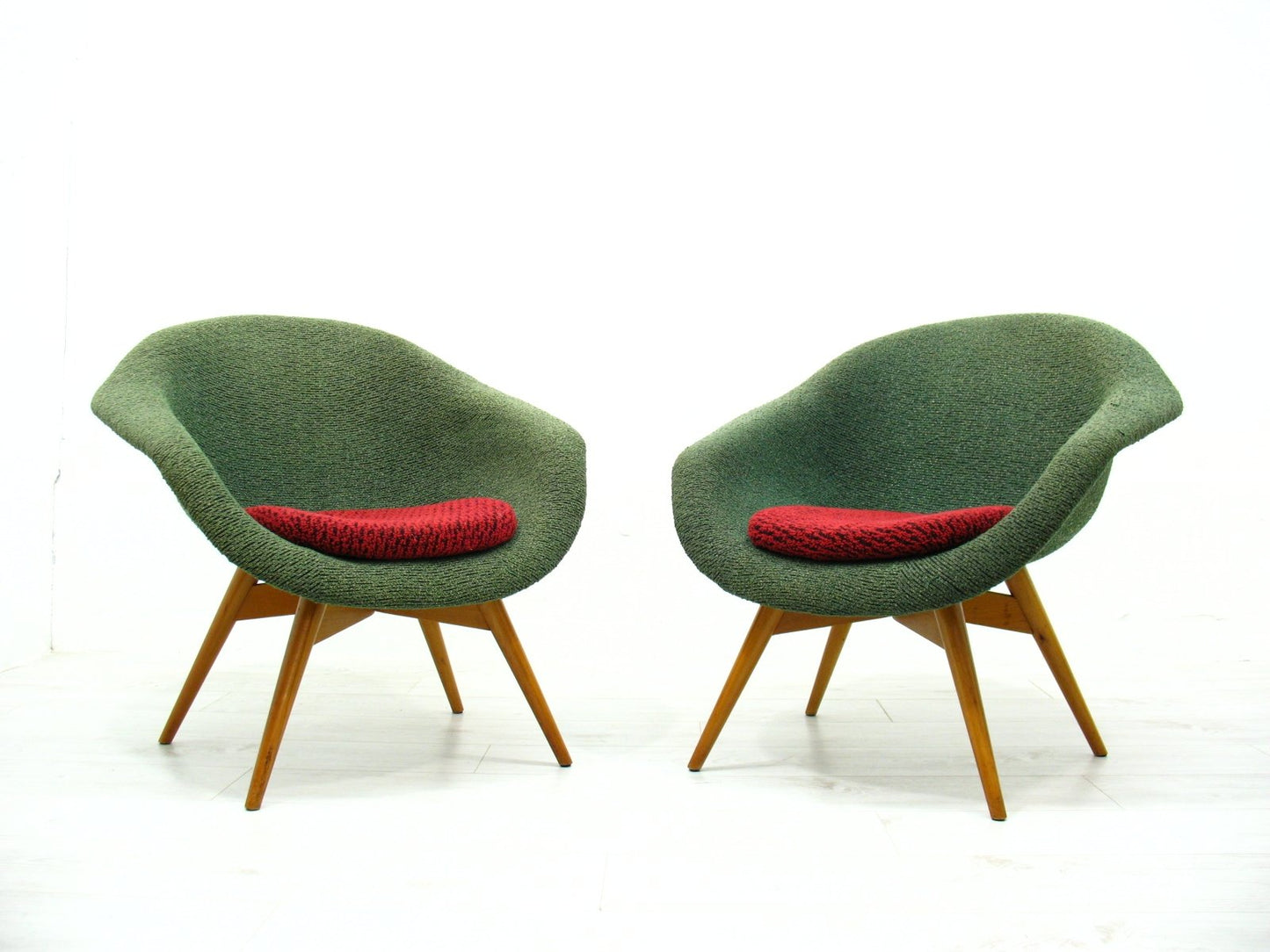 Armchairs by Miroslav Navratil for Cesky Nabytek, 1970s, Set of 2