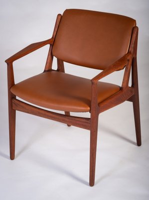 Armchairs in Teak and Leather by Arne Vodder for Vamo, Denmark, 1960s, Set of 2-ZGQ-1734452