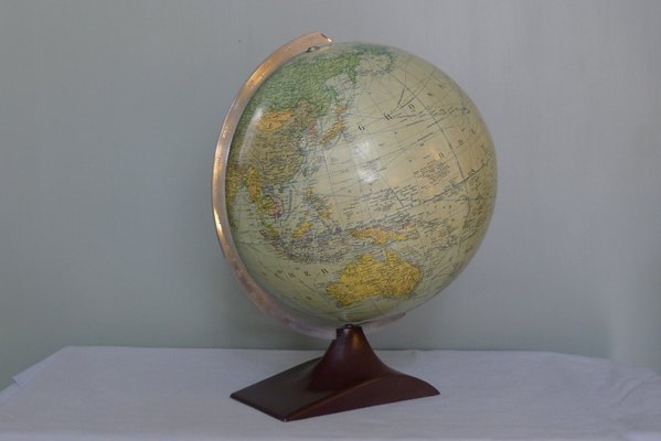 Art Deco 32 cm Political Streamline Globe on Bakelite Stand from JRO Verlag, 1950s-VRE-716658