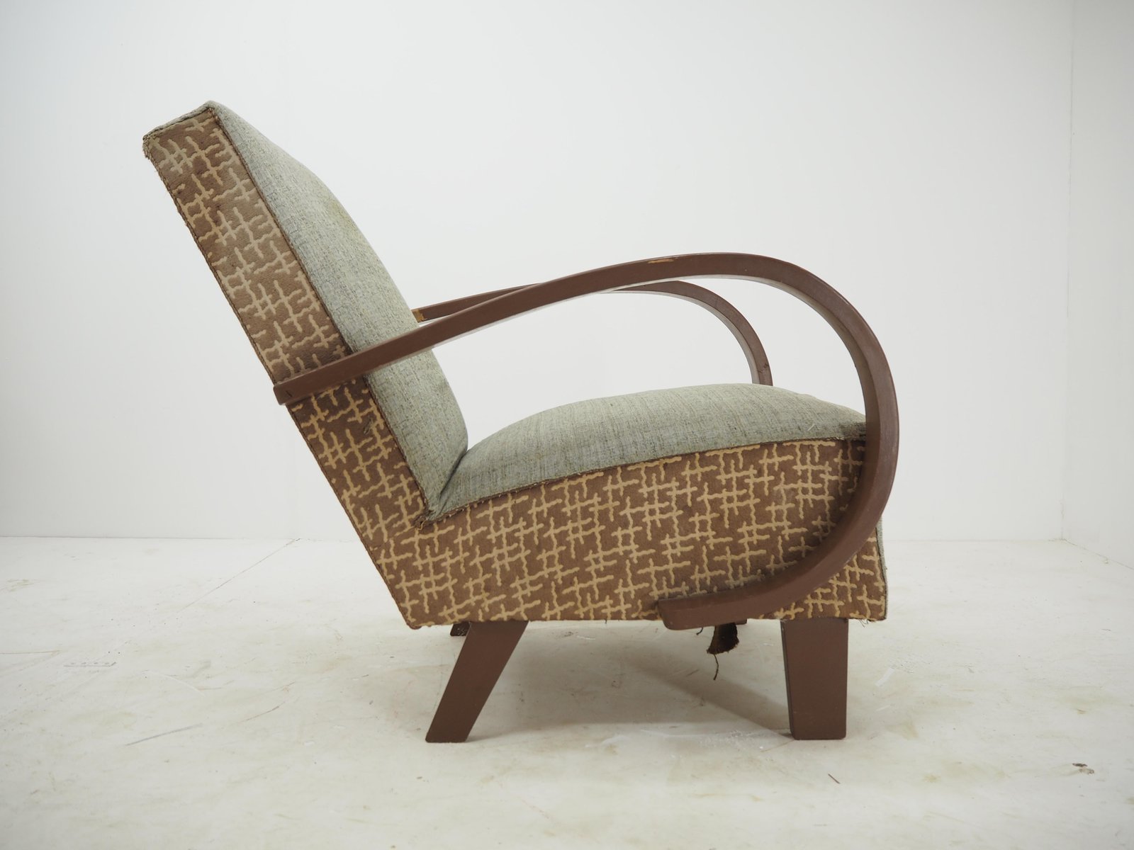 Art Deco Armchair, Czechoslovakia, 1940s