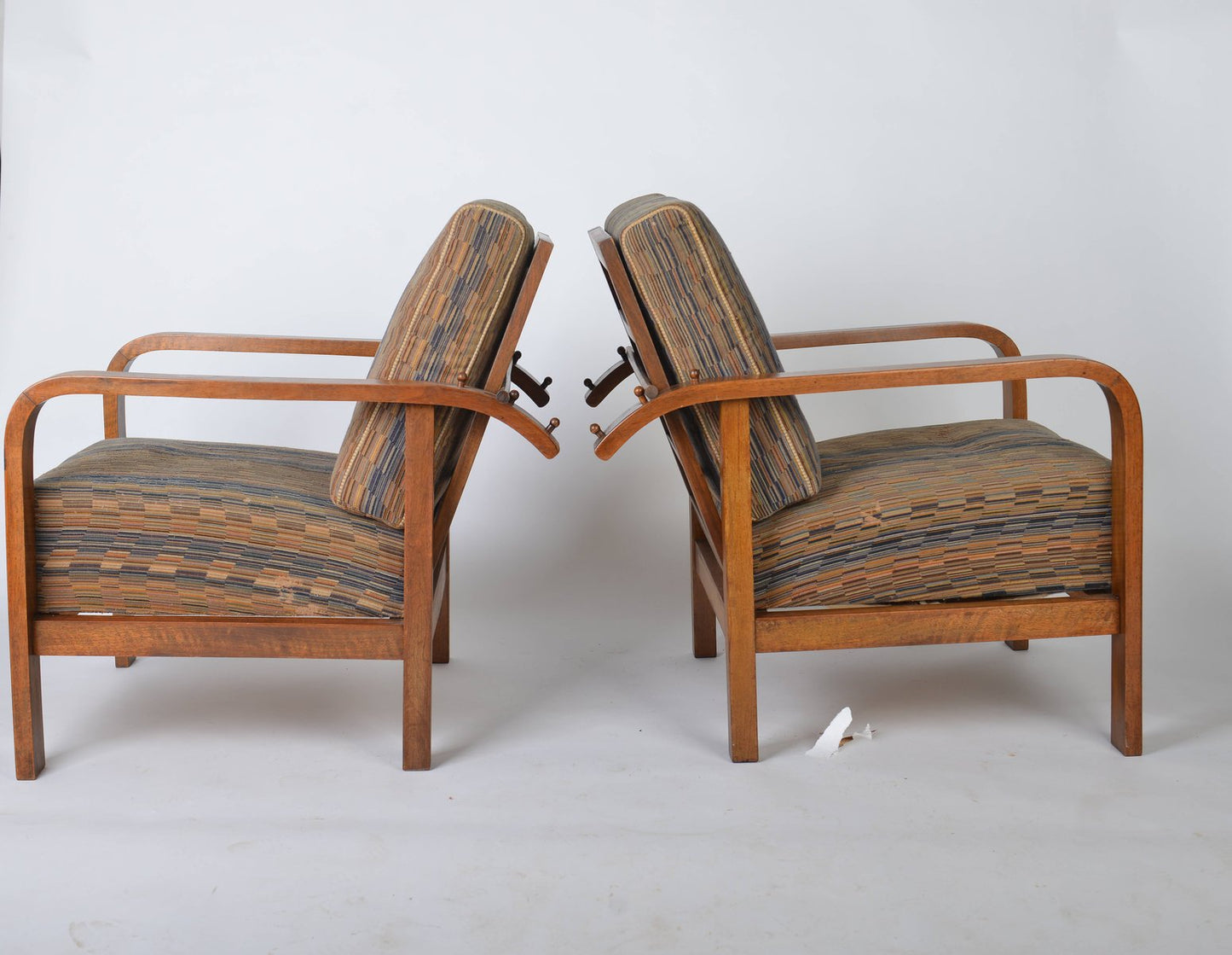 Art Deco Armchairs with Adjustable Backrest in the style of Jindřich Halabala, 1930, Set of 2