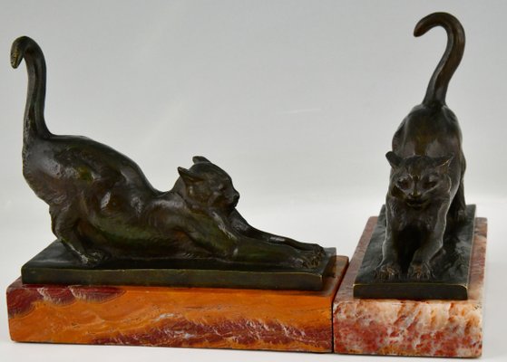 Art Deco Bronze Cat Bookends by Louis Riche for Patrouilleau Foundry, 1920s, Set of 2-KTN-1383312