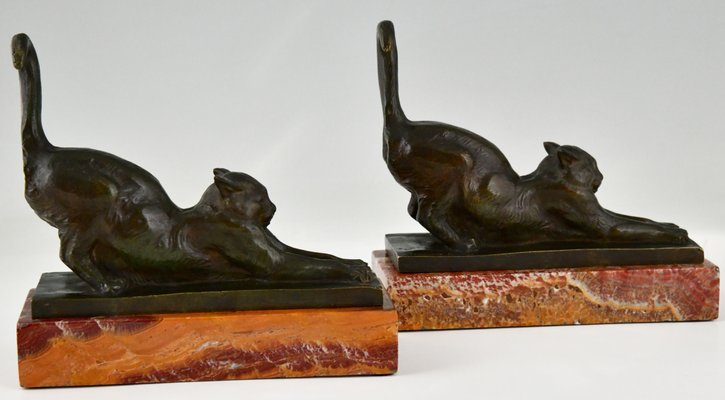 Art Deco Bronze Cat Bookends by Louis Riche for Patrouilleau Foundry, 1920s, Set of 2-KTN-1383312