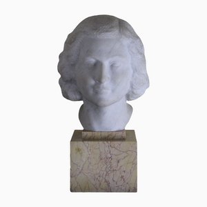 Art Deco Bust of a Woman-NE-1118636