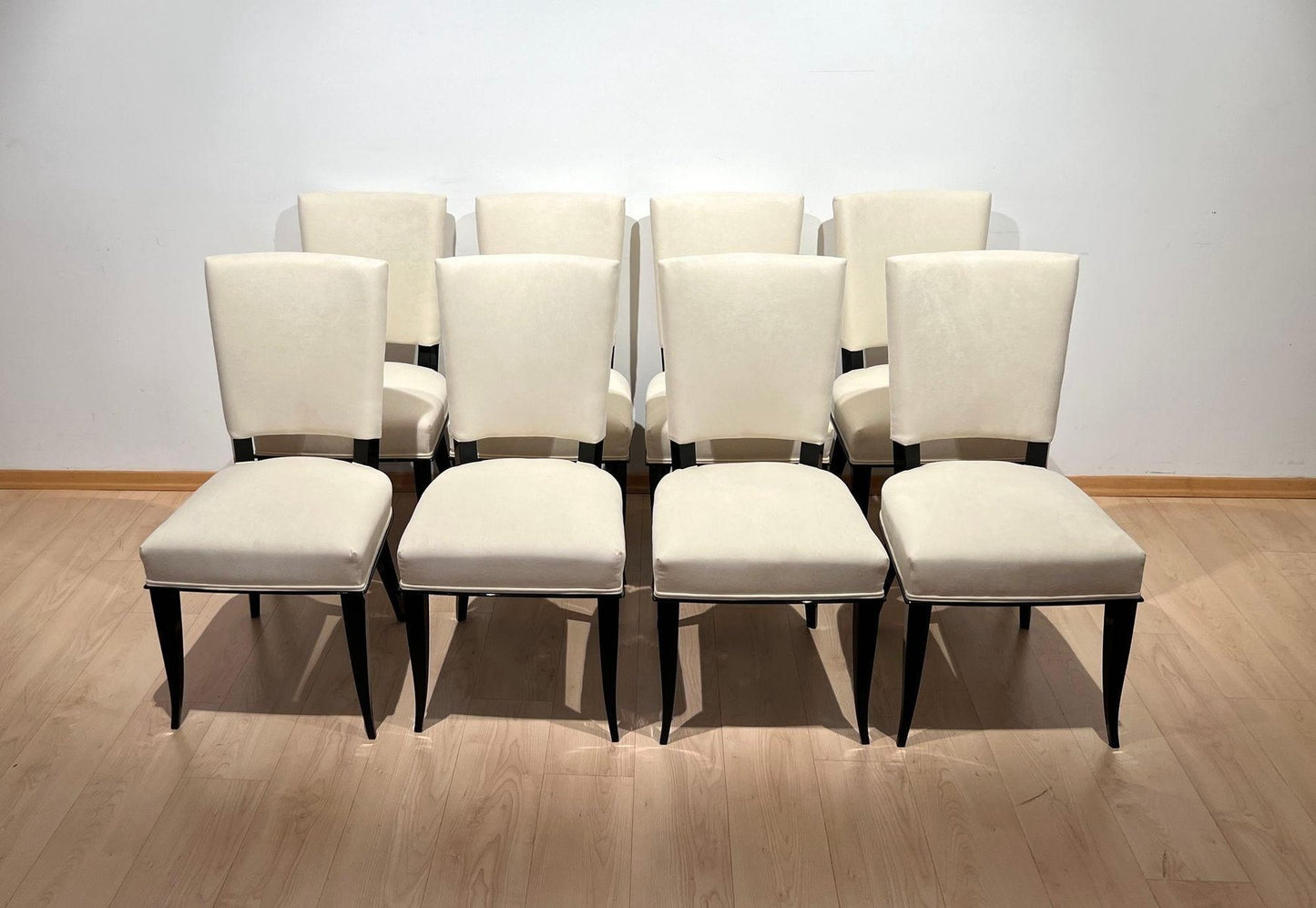 Art Deco Chairs in Black Lacquer in Cream Velour, France, 1930s, Set of 8