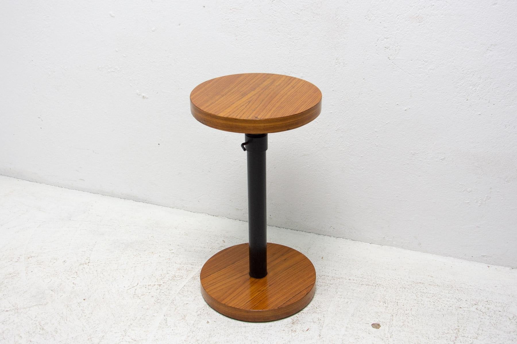 Art Deco Cherry Wood Round Side Table, Bohemia, 1930s