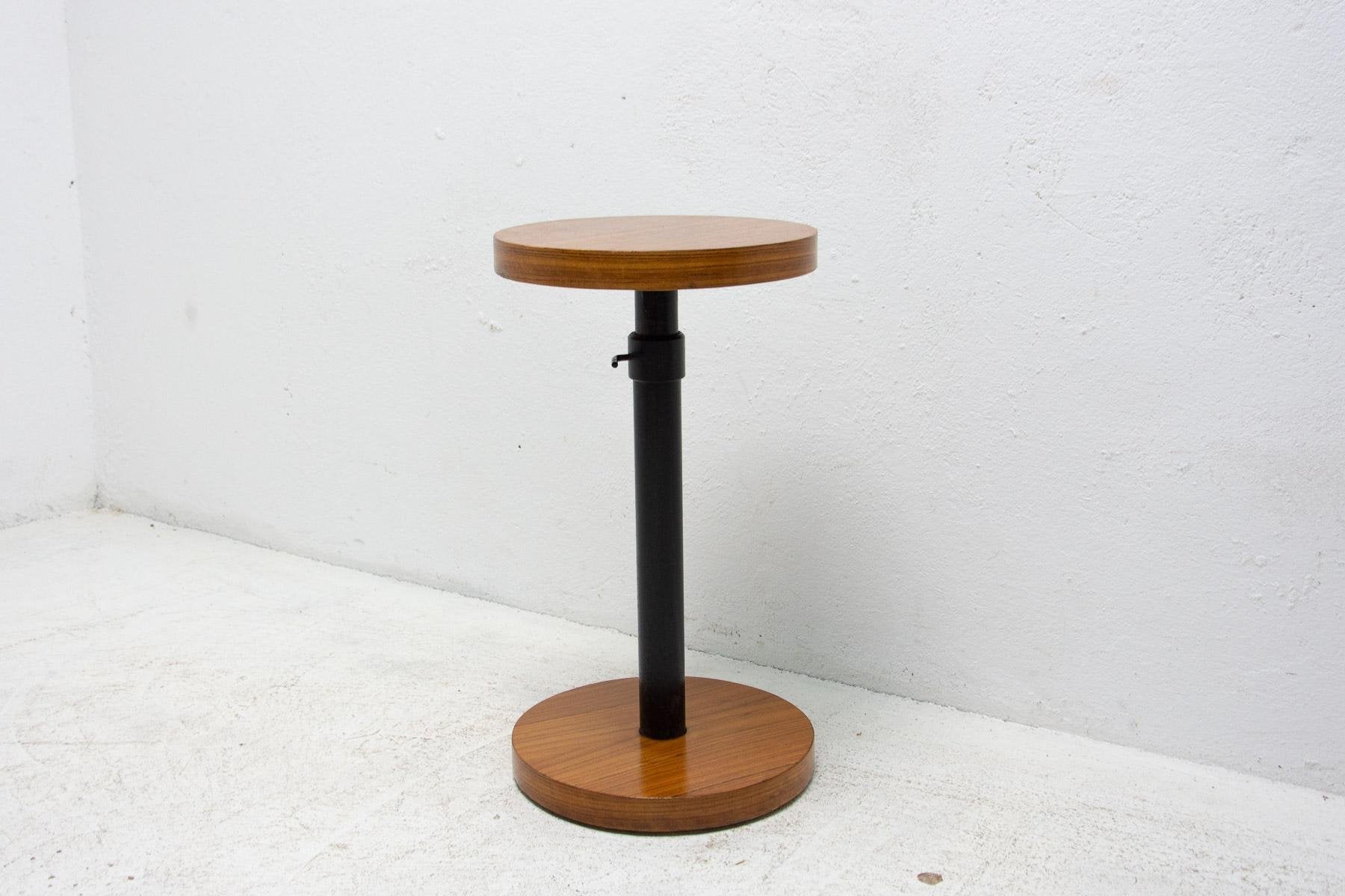 Art Deco Cherry Wood Round Side Table, Bohemia, 1930s