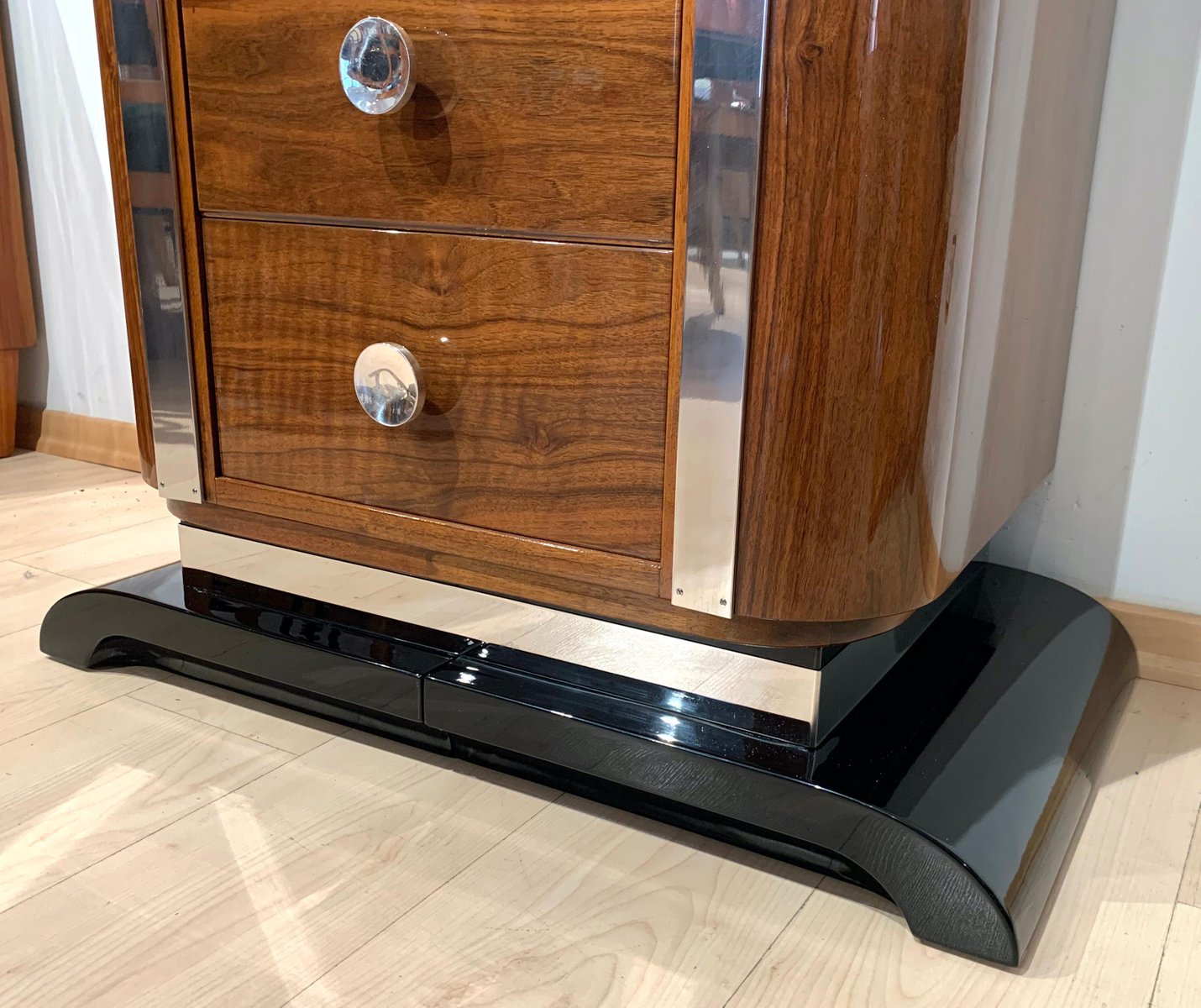 Art Deco Chiffonier or High Chest with Six Drawers, Walnut, France, circa 1930