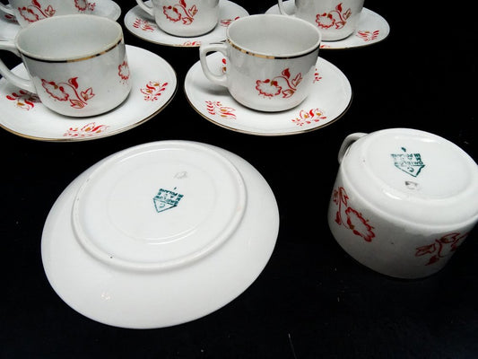 Art Deco Coffee Cups and Saucers from Ćmielów Factory, Poland, 1930s, Set of 12