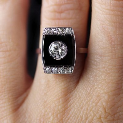 Art Deco Diamond Onyx Platinum Ring, 1930s-OLU-2042371