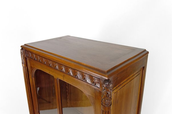 Art Deco Display Cabinet in Walnut, 1920-XNH-1804555