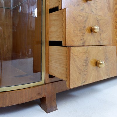 Art Deco Display Cabinet in Walnut Veneer, 1930-NYF-2019100