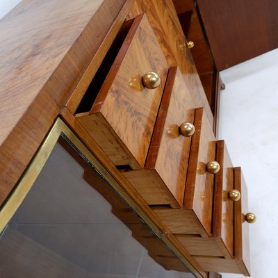 Art Deco Display Cabinet in Walnut Veneer, 1930-NYF-2019100