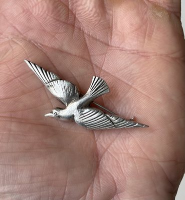 Art Deco Dove Pin Brooch in Sterling Silver, 1930s-LCR-1757021