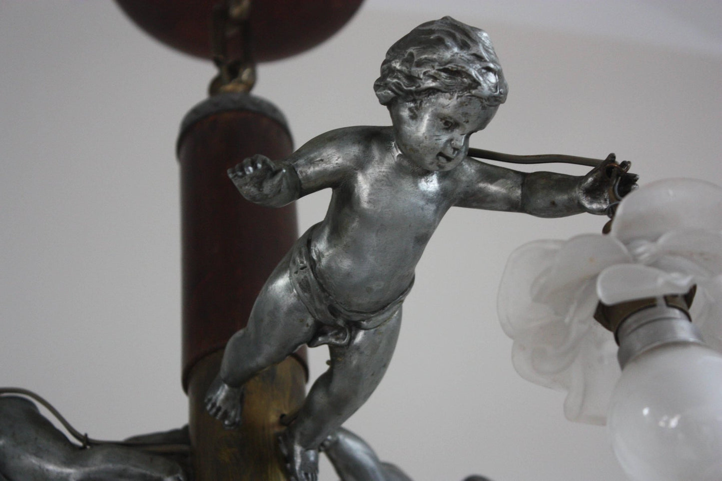 Art Deco French 3-Light Cherub Chandelier, 1920s