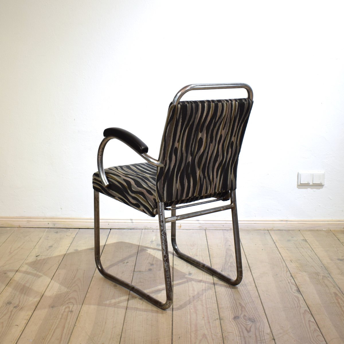 Art Deco German Tubular Steel Cantilever Armchair, 1920s