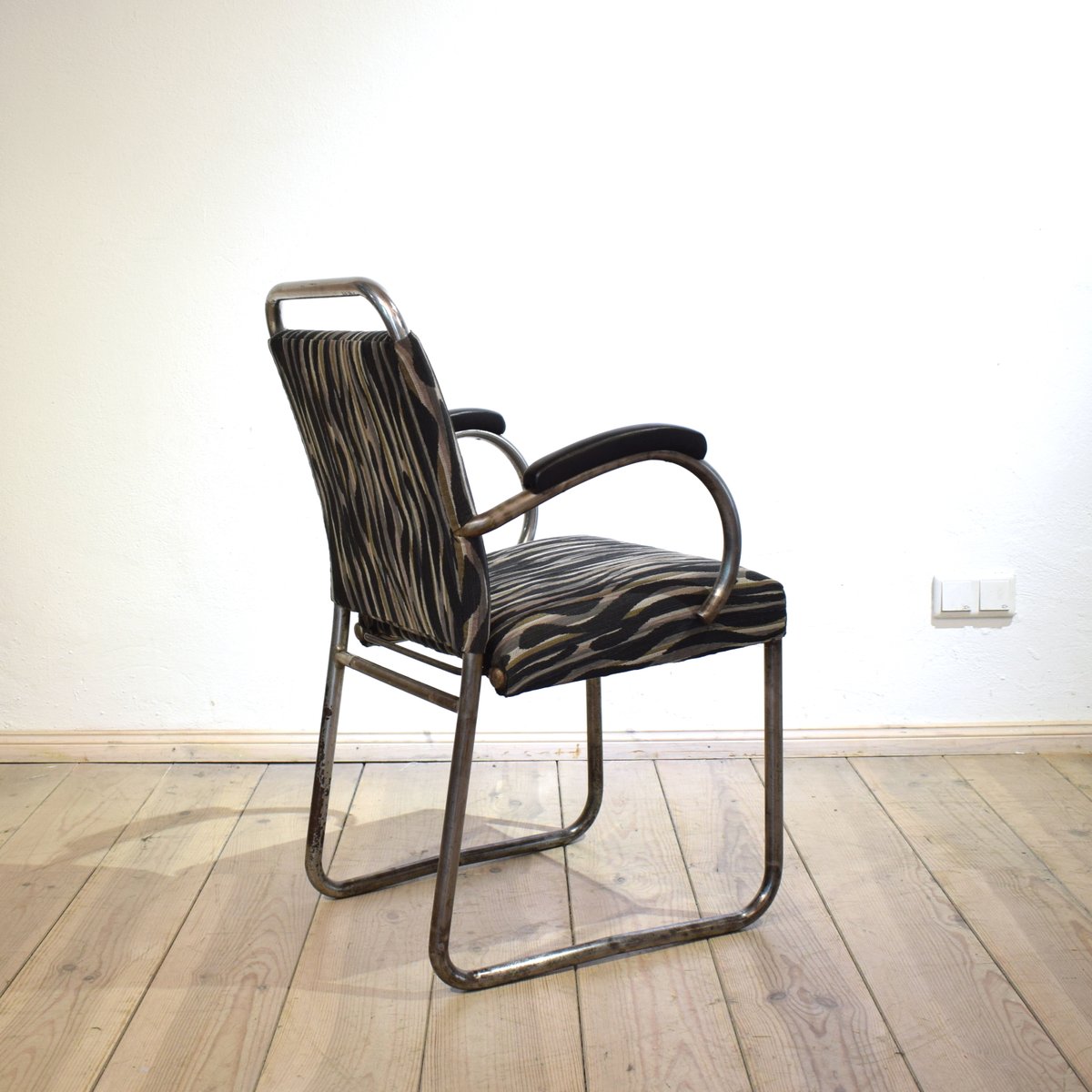 Art Deco German Tubular Steel Cantilever Armchair, 1920s