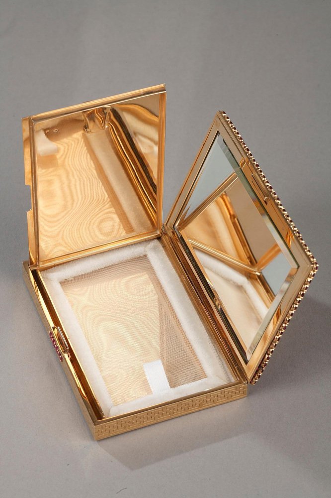 Art Deco Gold and Ruby Compact