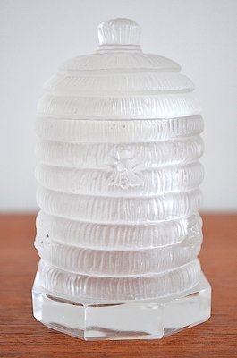 Art Deco Honey Pot in the Style of Lalique, 1930s-OV-1063846