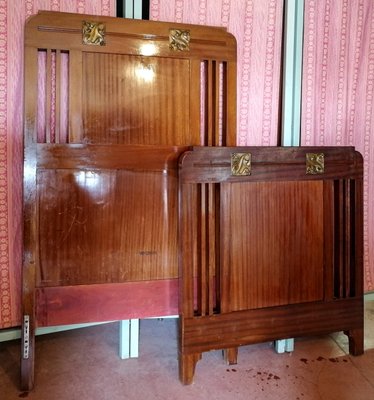 Art Deco Italian Mahogany and brass Frieze Twin Beds, 1920s, Set of 2-RAQ-628144